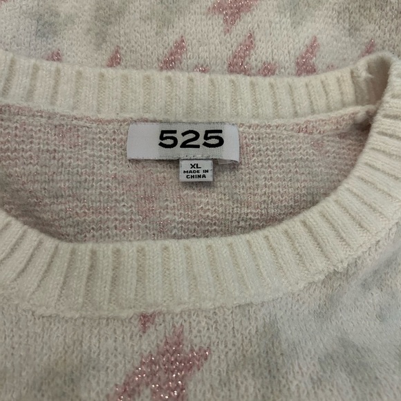 525 Pink and White houndstooth Sweater - Picture 8 of 8